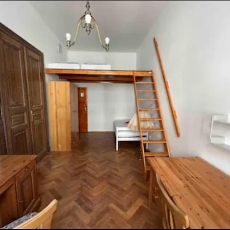 Cozy Soukenicka S21 Homestay